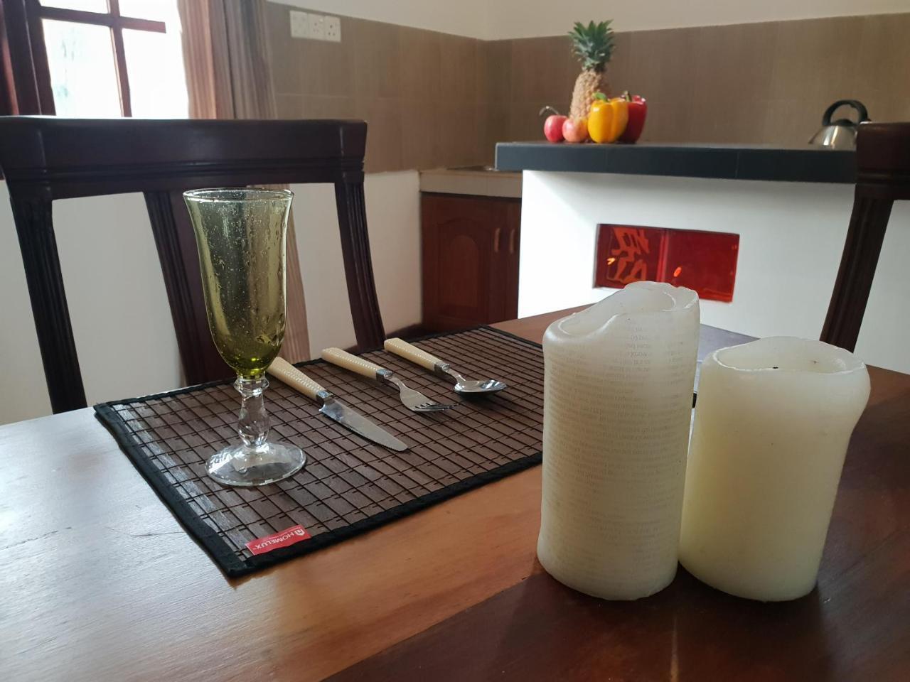 Ice Berg Apartman Dehiwala-Mount Lavinia Kültér fotó